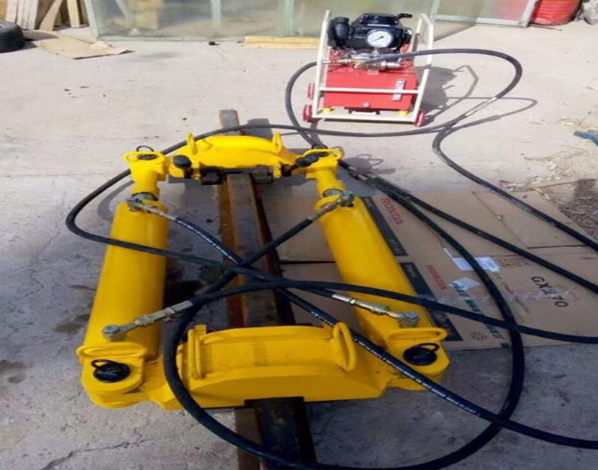 yls-600液壓鋼軌拉伸機鐵路工務器材yls大型內燃軌道拉伸調整器